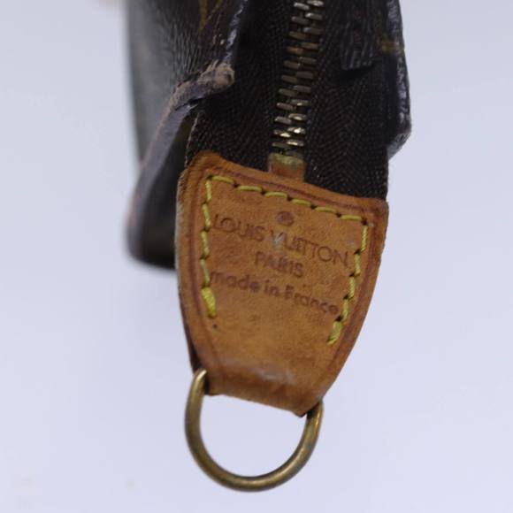 LOUIS VUITTON Monogram Bucket GM Pouch Accessory Pouch LV Auth 80022 - Picture 9 of 16